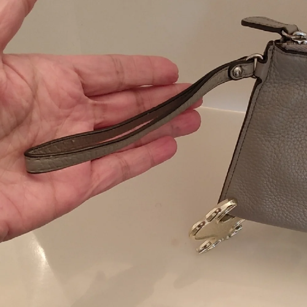 Michael Kors Extra Large Wristlet Wallet Clutch